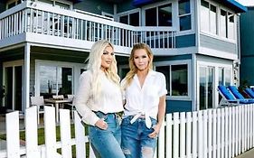 3500 The Strand In Hermosa Beach